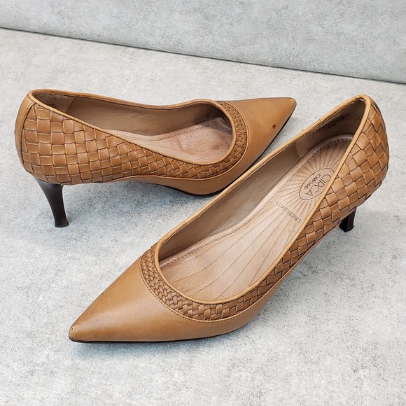 circa joan and david women's shoes